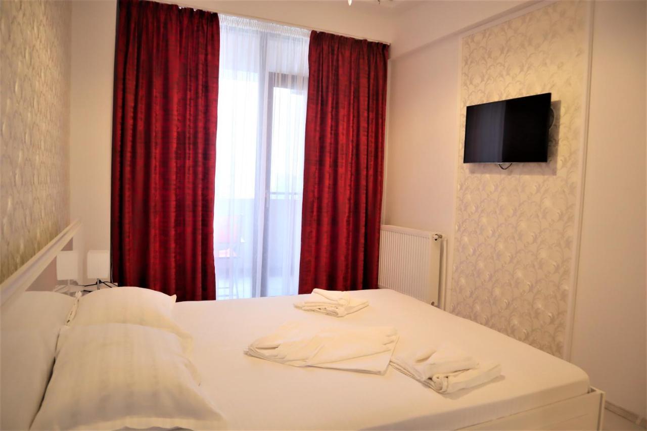 Thomas Luxury Apartment Неводарі Екстер'єр фото