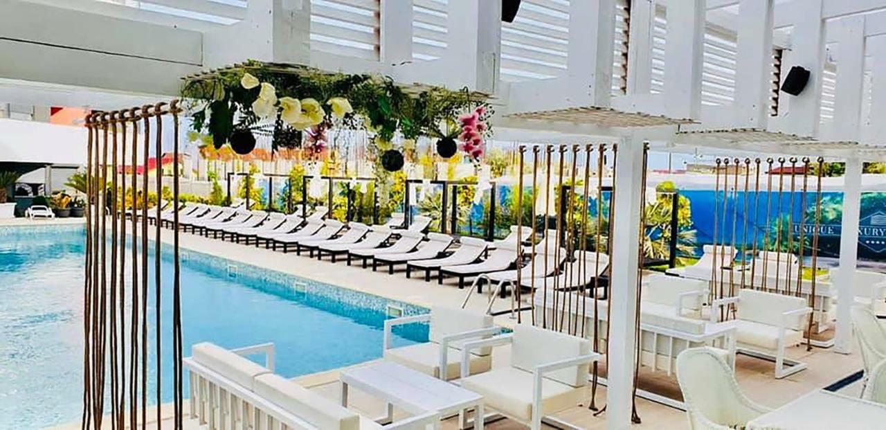 Thomas Luxury Apartment Неводарі Екстер'єр фото